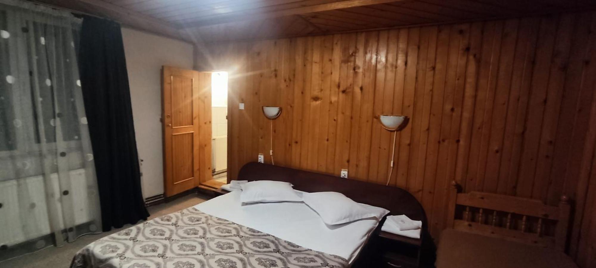 Pensiunea Sorina Casa Alba モイエチウ・デ・スス エクステリア 写真